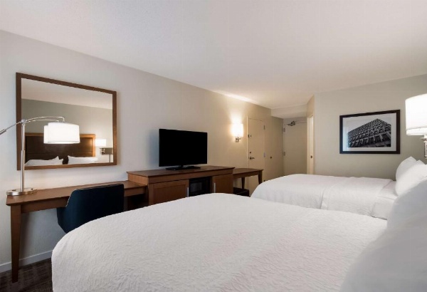 Hampton Inn By Hilton Columbia-I-26 Airport Area image 18